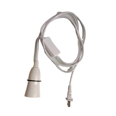 China Indoor Electrical Cable Customized Mains Cord Black White With Switch Plug And B22 Lamp Holder for sale