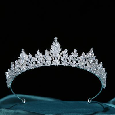 China Alloy New Design Bridal Tiara Wedding Pageant  wholesale birthday Crown Girls Tiara head piece crown for sale