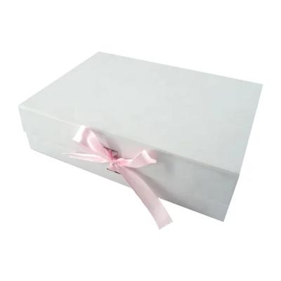 China Recycled Materials Paper Gift Boxes Custom Luxury Packaging Folding Paper Boxes for sale