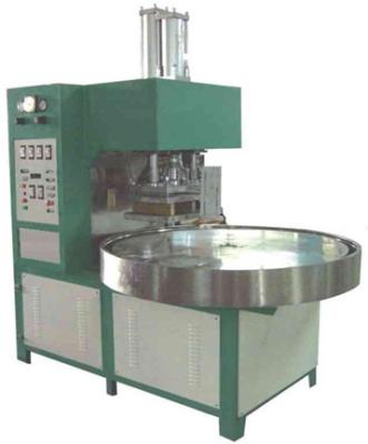 China Garment Shops Shuttle Tray Shoes High Frequency Welding And Cutting Machine for sale