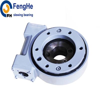 China Four point contact cased housing slewing drive SE5 with long life hydraulic motor products available from stock for sale