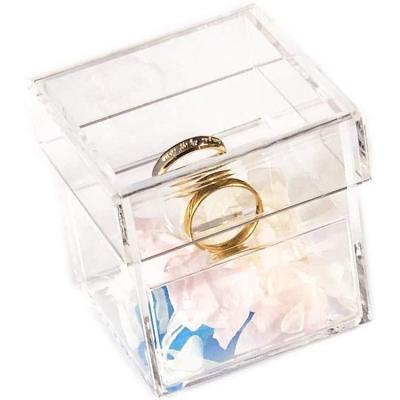 China Luxury Acrylic Square Jewelry Box With Lid Wedding Ring Box Clear High Quality Ring Boxes for sale