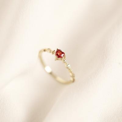 China Eco-Friendly 925 Sterling Silver Red Stone Jewelry Wedding Tasty Heart Love Statement Jewelry Ring For Women for sale