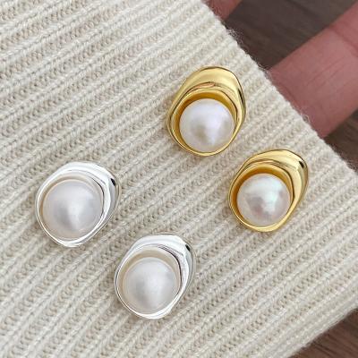 China Factory Sale FASHIONABLE Direct Geometric Round Shape Pearl Stud Earrings 925 Sterling Silver Women Jewelry for sale