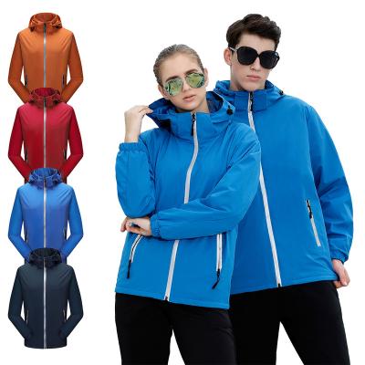 China Waterproof Men's Windproof Waterproof Fleece Reflect Lightweight Outdoor Jacket Custom Design Zipper Soft Shell for sale