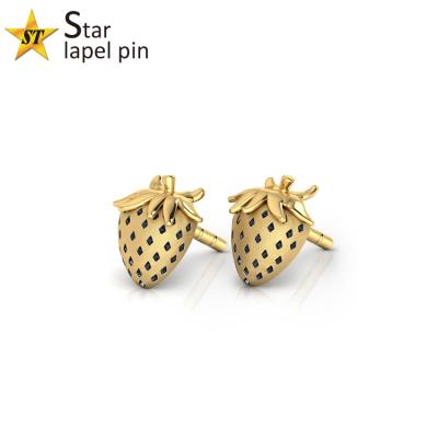 China Custom Fabulous Stainless Steel Strawberry Earrings for sale