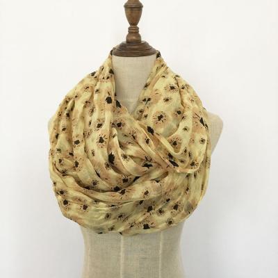 China Polyester Daisy Pattern Maker Wrinkle Women Infinity Scarf for sale