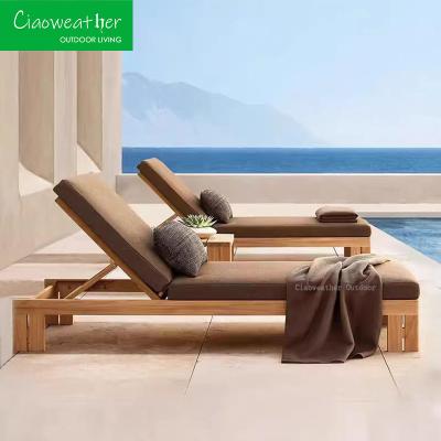 China Waterproof Cushion Wood Sun Lounger for Hotel Outdoor Furniture in Garden Courtyard for sale