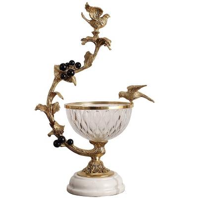 China Europe Hot Sale European Fruit Dish Dining Table Decoration Brass Bird Holy Cup Glass Bowl Luxury Decor Crystal Fruit Plate for sale