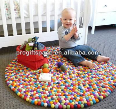 China Wholesale New Products Custom DIY High Quality Handmade Ball Blankets 2cm 100% Wool Felt Balls For Blankets for sale