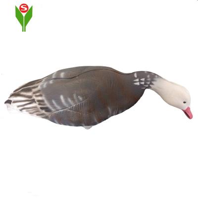 China Hunting Shooting Decoys Flying Bird Foam Goose Plastic Squeezable Hunting Decoys for sale