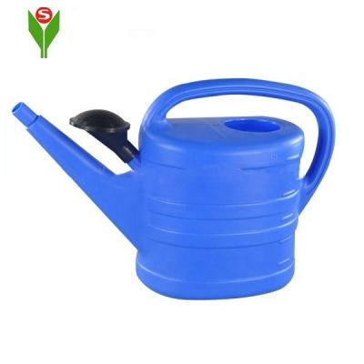 China 5L Plastic Garden Plastic Watering Can For Watering Plant for sale