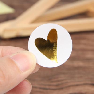 China Waterproof Custom Size PVC Vinyl Car Stickers Decals Packaging Private Label Heart Gold Foil Adhesive Label Stickers Blank Sheets for sale