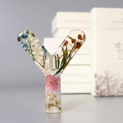 China Europe Reed Fragrance Diffuser Aromatherapy Holder Customized Dried Flower Resin Glue Letter Home Drip Decoration for sale