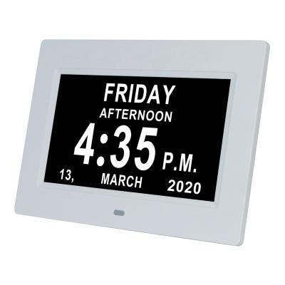 China Sizes 16:9 2021 Desktop Ratio 7 Inch Calendar Digital Clock For Dementia Seniors And Elderly DDC-7010 for sale