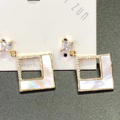 China High Quality Made In China Selling Square Circle Mixed To Tarnish Free Lady Fashion Earrings for sale