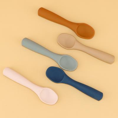 China Eco-Friendly Silicone Baby Spoon Set Toddler Silicone Stocked Feeding Spoon Custom Logo Baby Spoon for sale