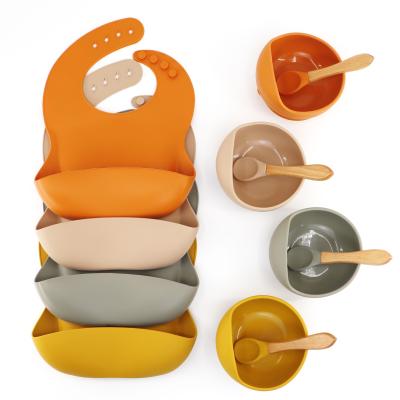 China Eco-Friendly Non-Toxic Daily Life Suction Bowl With Waterproof Silicone Baby Spoon Bib Feeding Set for sale