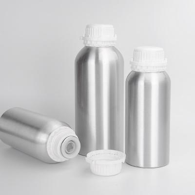 China Cosmetic In Stock 500ml Anti-theft Threaded Cap Aluminum Polished Essential Oil Agricultural Medicine Bottle Cosmetic Metal Bottle for sale