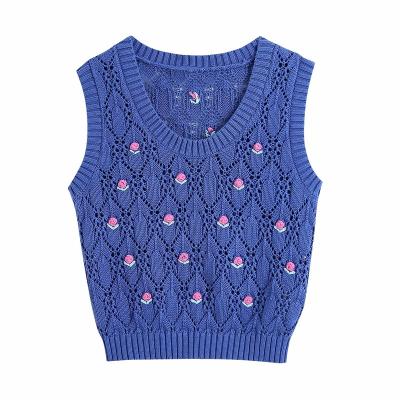 China Anti-Wrinkle Women's Custom Sweater Crewneck Solid Color Crochet Casual Knitted Embroidery Sweater Vest for sale