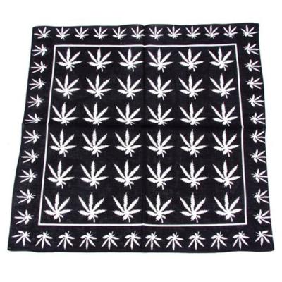 China Cozy Multi White Hemp Leaves Black Bandana Natrual Leaves Bandana Custom Bandana Print for sale