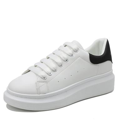 China Fashion Trend Classic White Women Luxury Sneakers Shoes Women's Fashion Sneakers Genuine PU Leather Casual Shoes for sale