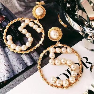 China Pearl Number 5 Casual/Sporty Big Earrings Women Large Tassel Dangle Earring Gift Designer Inspired Earrings for sale