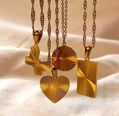 China Jewelry Gifts Cute Butterfly Scarves Casual/Sporty Chain Necklace Simple Necklaces For Women 18K Gold Plated 316L Heart Pendant Necklace for sale