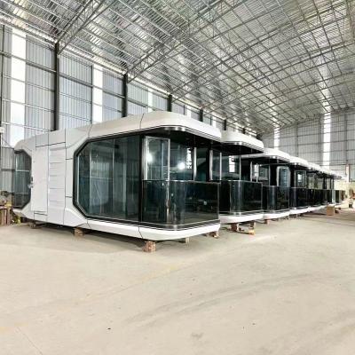 China Modern Design Villa Custom Production Luxury Friendly Space Capsule House Prefabricated for sale