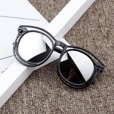 China Fashion Sunglasses Kids Sunglasses Boys Girls Around UV400 Glass Sun Glasses Kids Baby Sun Glasses Lovely gafas de sol for sale