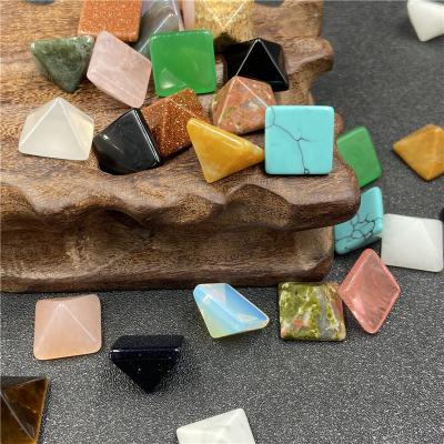 China Accessories of Crystal Agate Colorful Stone Pyramids Crystal Pyramid Healing Stone Decorate Wholesale from China for sale