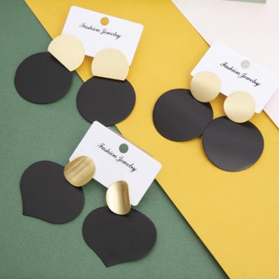 China Environmentally Friendly Women's Popular Multiple Jewelry BTS Geometric Gold Drop Earrings BTS Geometric Black Earrings for sale