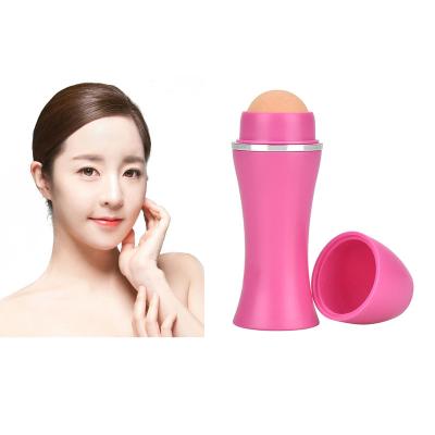 China Anti-Puffiness 2020 Reusable Washable Natural Volcanic Stone Oil Absorbing Roller for sale