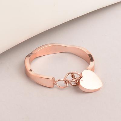 China Newest High Quality CLASSIC Heart Ring Rose Gold Glossy Love Heart Pendant Ring For Women Girls Stainless Steel for sale