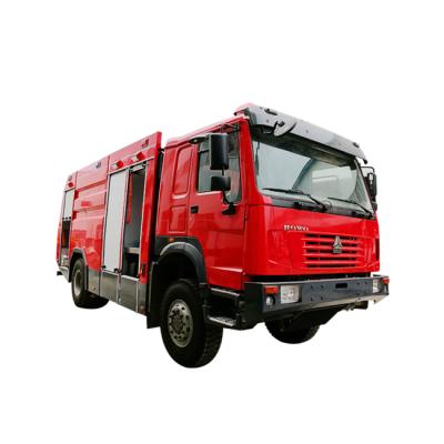 China Howo 4X4 6 Ton Offroad Forest Water Fire Truck 8190X2550X3770mm for sale