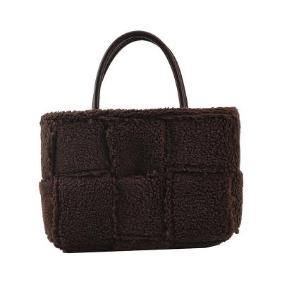 China Fashion Street Grid Fashion Trend Tote Bag Soft Portable Lambskin Women's Plush Bag Personality Plush Bag for sale