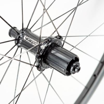 China Road Bikes Farsports 700C Carbon Wheelsets For Road Carbon Rim Brake Tubeless Wheelset UCI Approved for sale