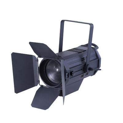 China High Power Traditional Film Lamp 200W300W400W Projector LED Film Lamp Visual Cold Light Dimming Photography Camera Lamp for sale