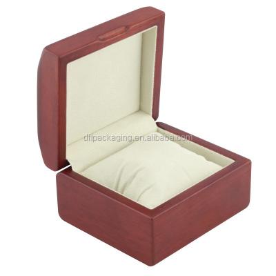 China Small recyclable wooden gift box for sale