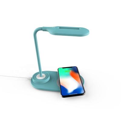 China 2 in 1 wireless charger with table lamp tending wireless charging products 2021 LED table lamp with usb port for sale