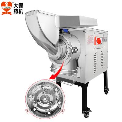 China Powerful Water Cooled Aromatic Spice Grinder Machine For Cinnamon Cassia Twigs for sale