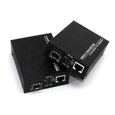 China FTTX 1*10/100/1000Mbps RJ45 Port+ 1*SFP Uplink Port SFP Fiber Optic Media Converter for sale