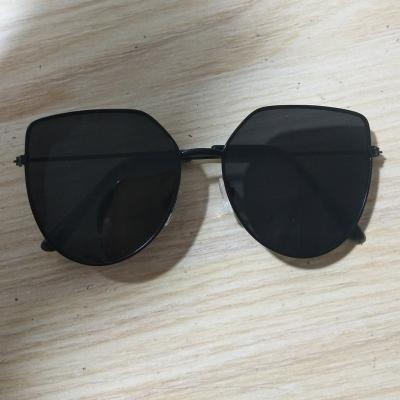 China Cheap Hot Sale Optical Affordable Women Glasses High Quality Clip On Eyewear Cheap Metal Kids 2020 Cheap Sunglasses for sale