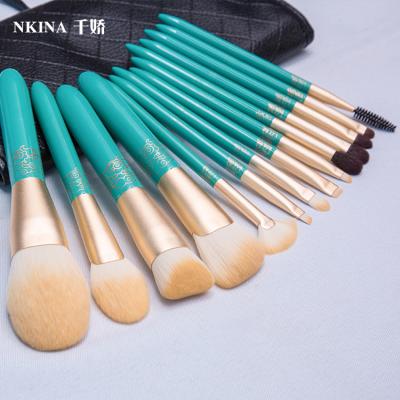 China Angular Blush Foundation Private Professional High Quality Makeup Brushes for sale