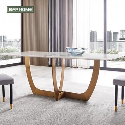 Cina BFP New Home Adjustable Rectangular Dining Room Furniture Modern Dining Table (Other) Set European Style With Metal Legs in vendita