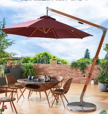 China Outdoor Patio Garden Wood Cantilever Parasol Umbrella 3.5M Accept Customized for sale