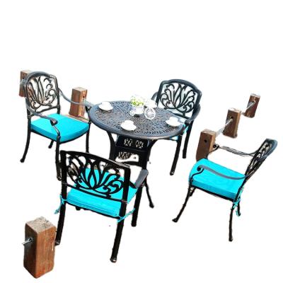 China Waterproof China-made Outdoor Furniture Table Cover Cast Aluminum Table for sale