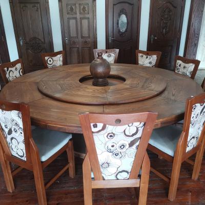 China 2021 New Design Home Furniture Solid Wood Classic Home Furniture Spinning Dinner Round Rotating Dining Table for sale