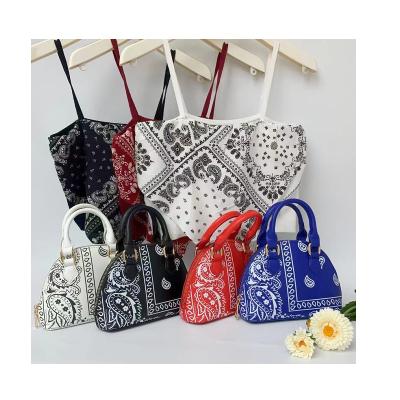 China Hot Selling Lady Handbag 2021 Girls Designer Girls Handbags Famous Brands Luxury Bandana Suspenders and Purse Set Purses and Purses for Women for sale