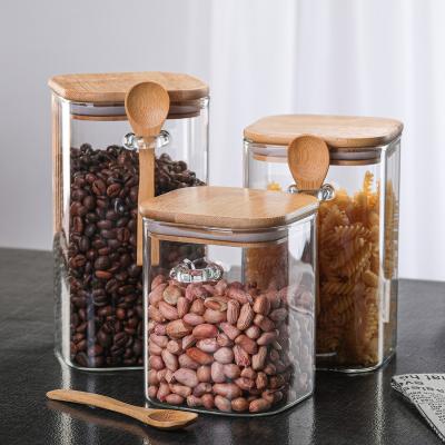 China Freshness Keeping Kitchen Food Storage Box Airtight Square Glass Jars Glass Food Containers With Bamboo Lids for sale